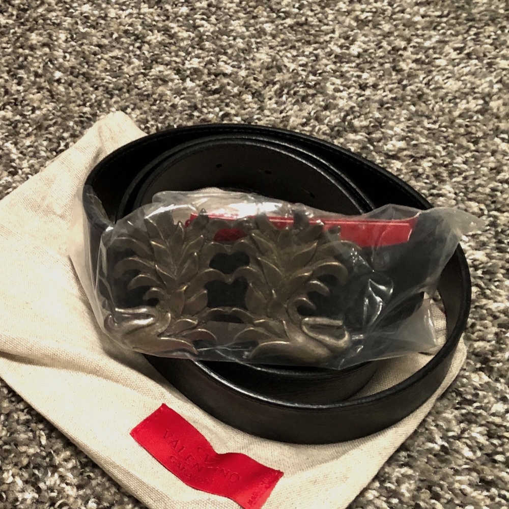 Men's Valentino Buckle Belt